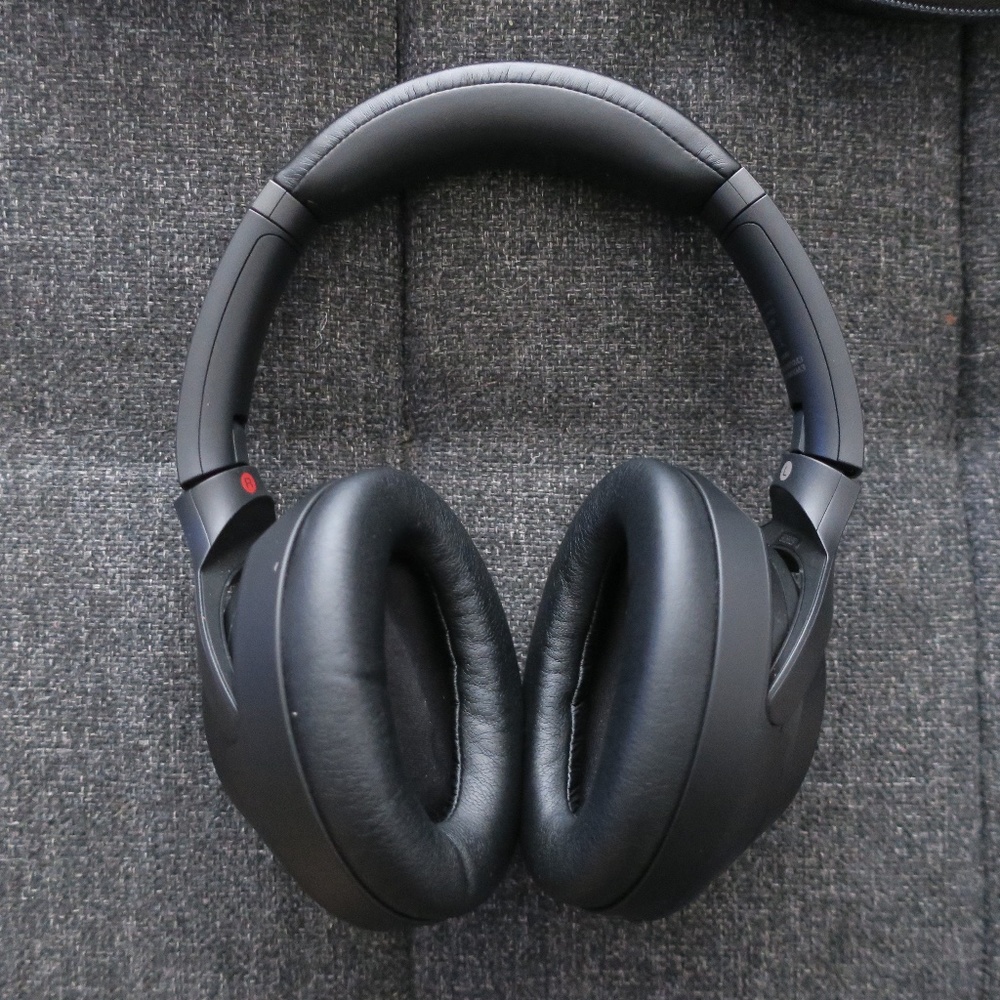 Sony WH-1000XM3 Wireless Noise Cancelling Over-the-Ear Headphones